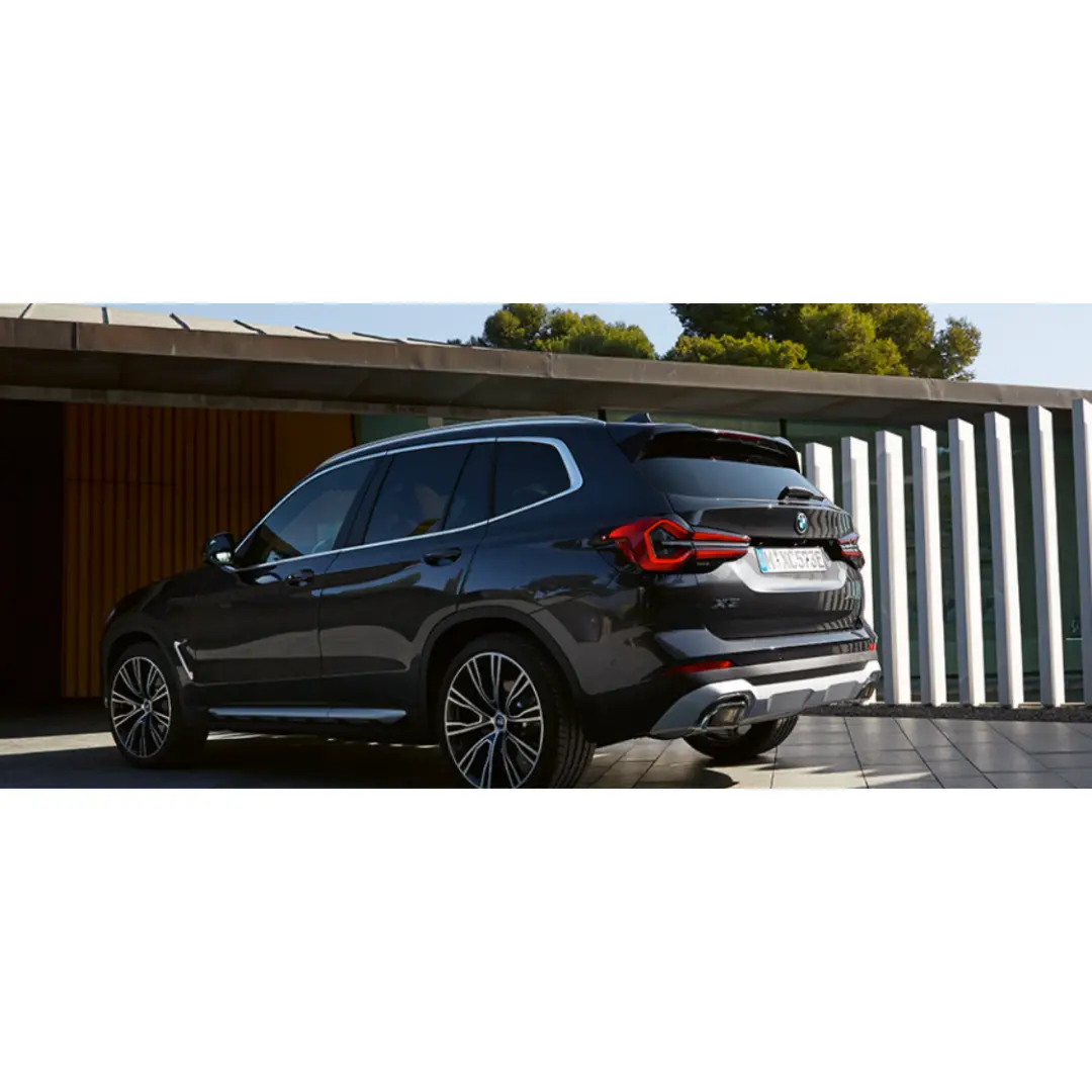 slider BMW X3 xDrive20d Business Advantage: il piacere di guidare con il massimo della comodità