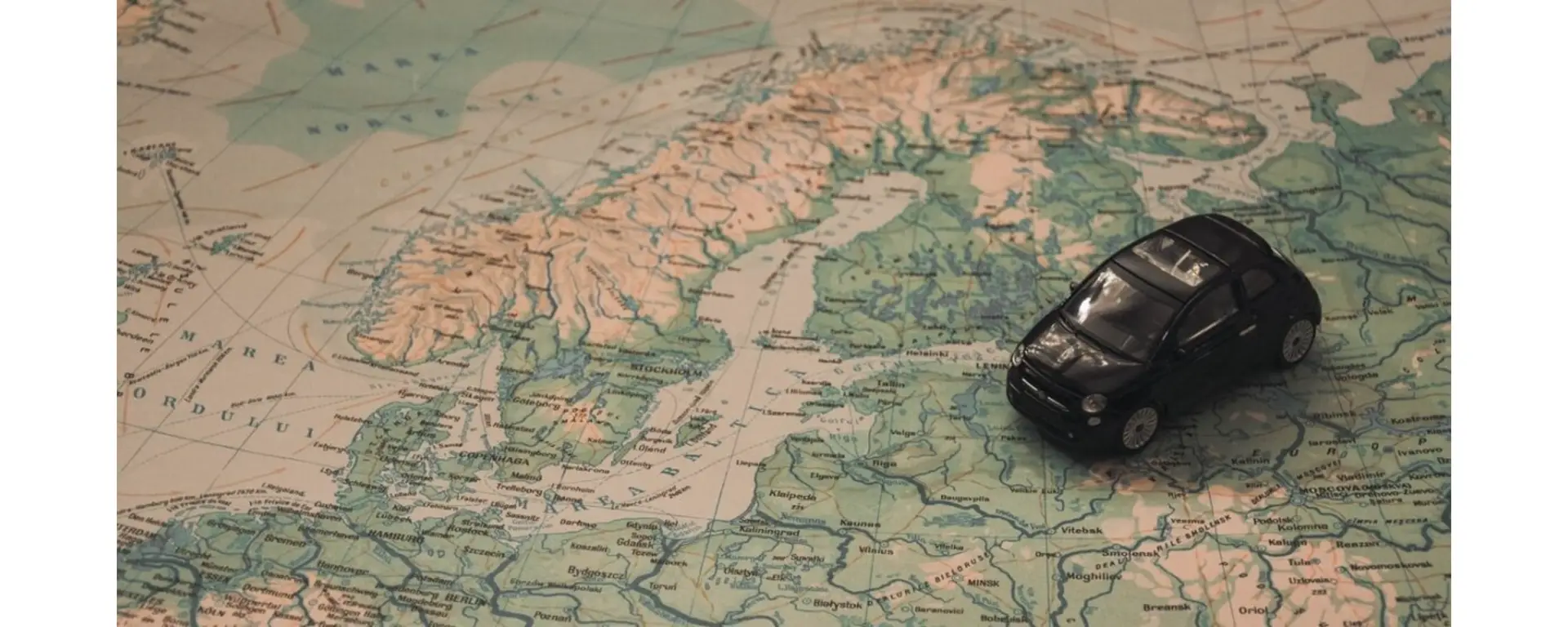 slider Auto di importazione: cosa dice la normativa e quali sono i vantaggi?