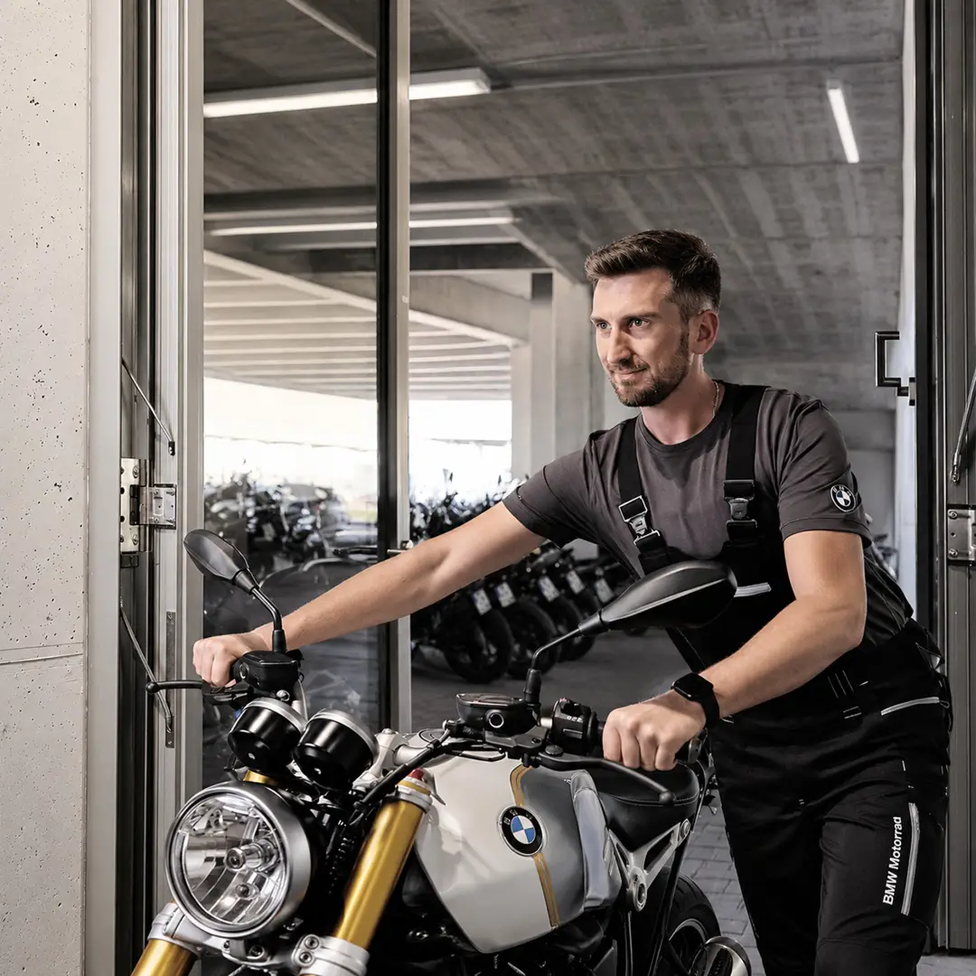 Assistenza BMW Motorrad Firenze: officina Nova Moto