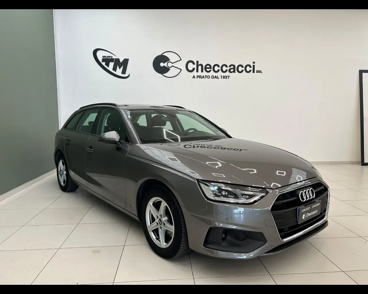 Immagine veicolo AUDI A4 A4 Avant 35 TDI/163 CV S tronic Business Elettrica/Diesel