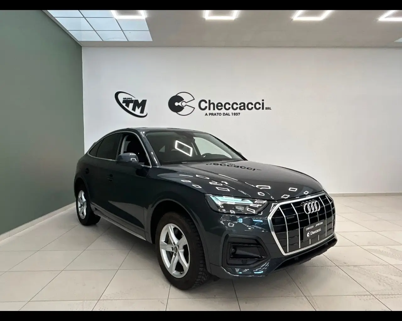 Immagine veicolo AUDI Q5 Q5 SPB 40 TDI quattro S tronic Business Advanced Elettrica/Diesel