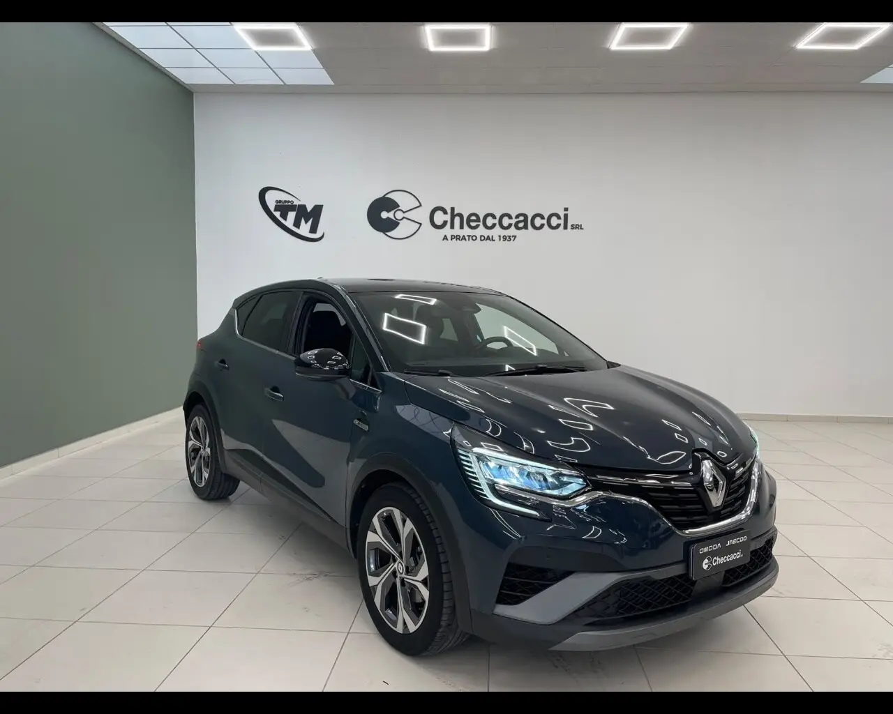 Immagine veicolo RENAULT Captur Captur Full Hybrid E-Tech 145 CV RS Line Elettrica/Benzina