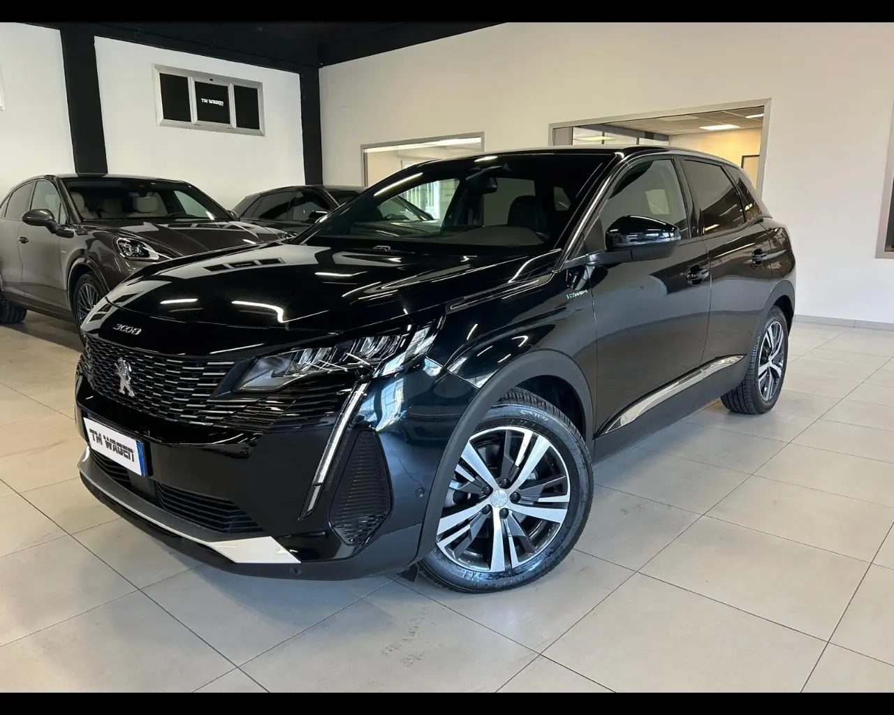 Immagine veicolo PEUGEOT 3008 3008 Hybrid4 300 e-EAT8 Allure Pack Elettrica/Benzina