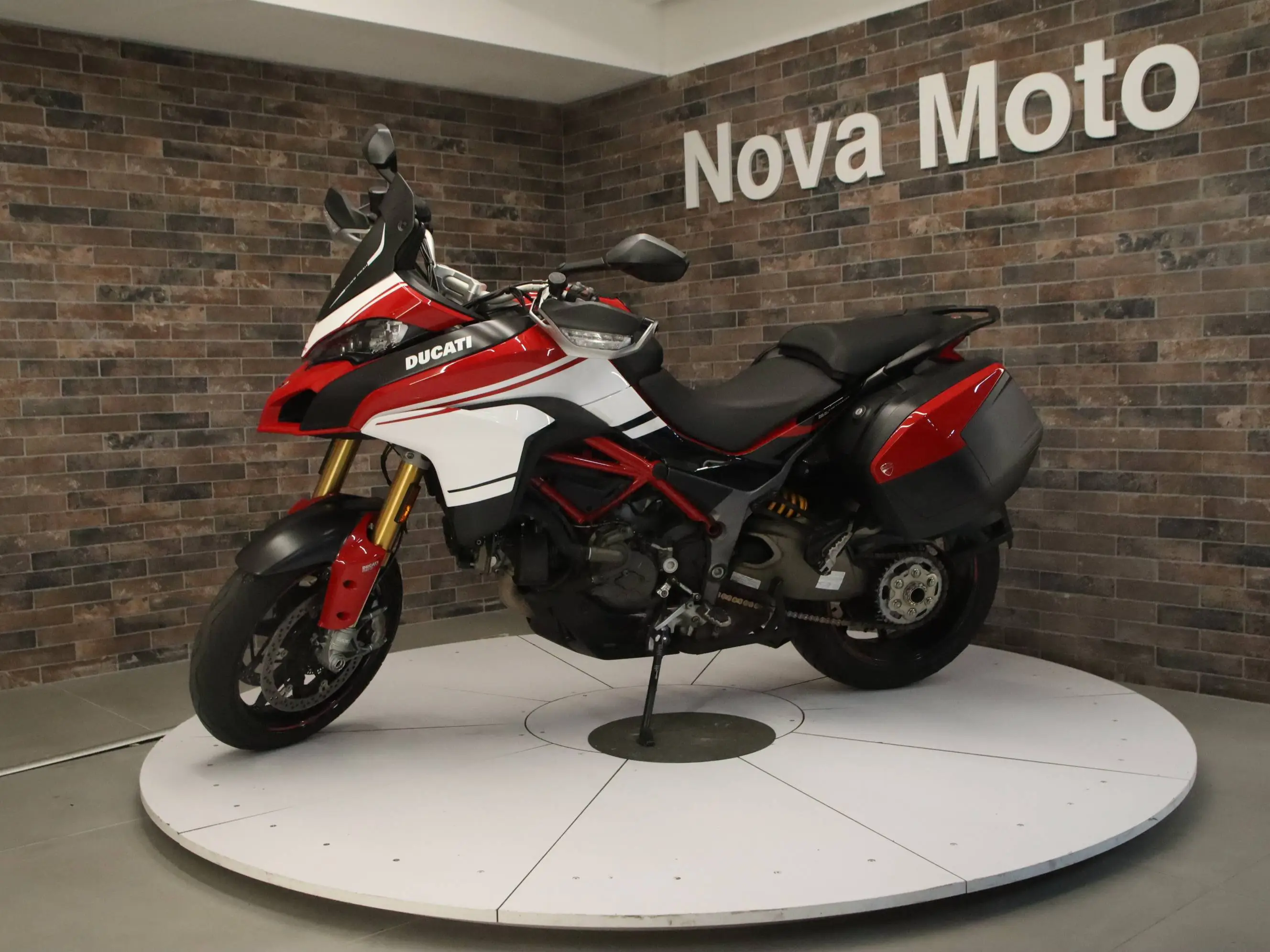 Immagine veicolo Ducati Multistrada 1200 Pikes Peak Benzina