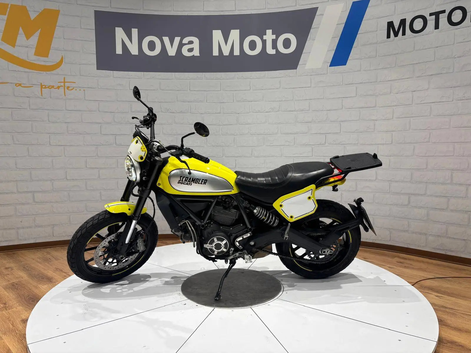 Immagine veicolo Ducati Scrambler Flat Track Pro Benzina
