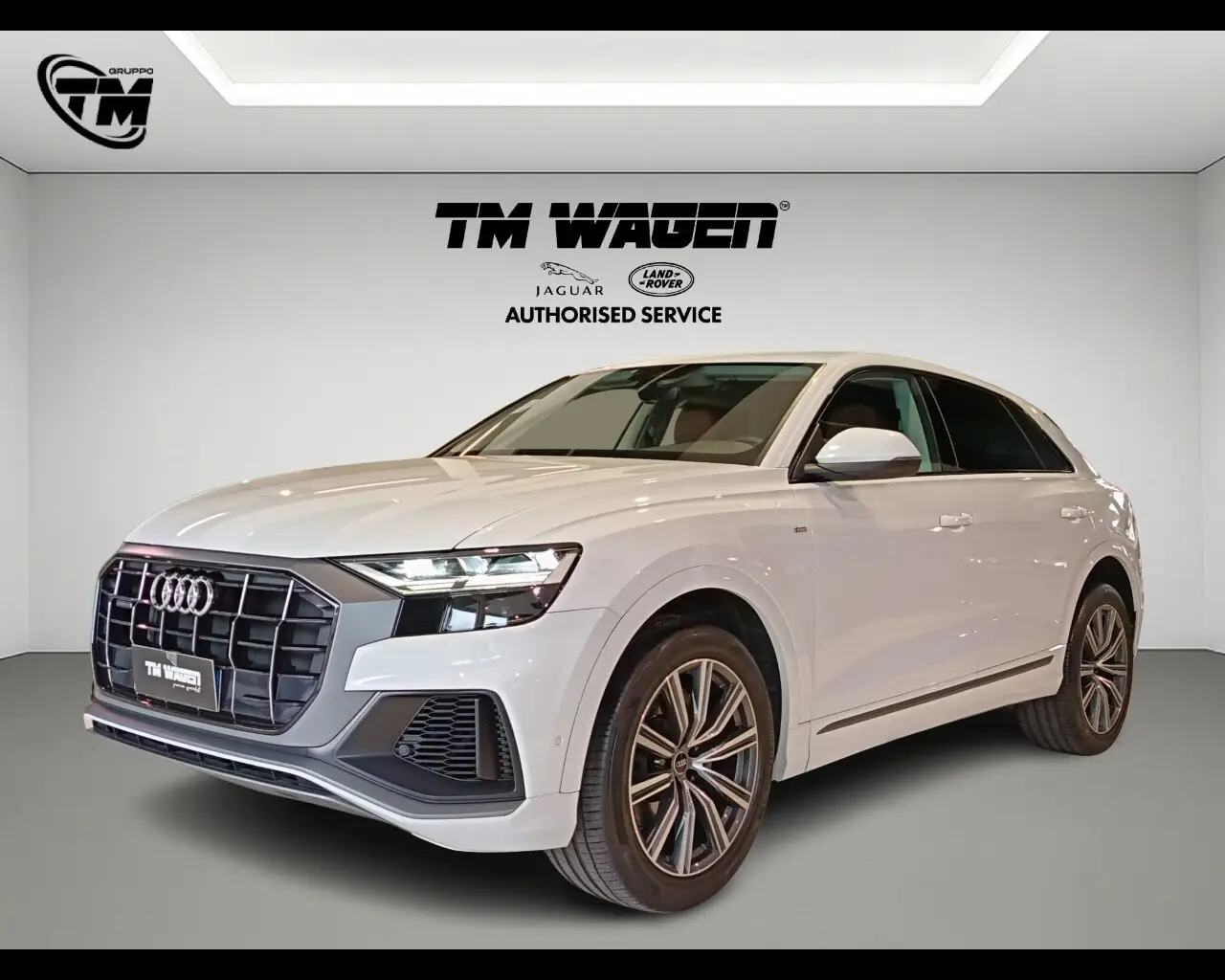 Immagine veicolo AUDI Q8 Q8 50 TDI 286 CV quattro tiptronic Sport Elettrica/Diesel