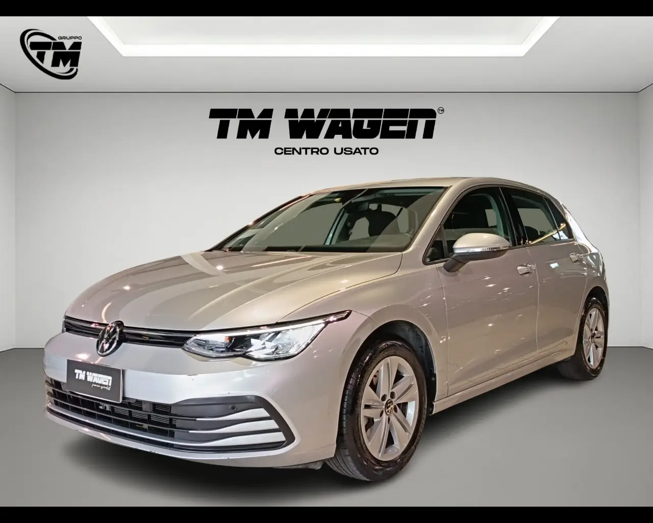 Immagine veicolo VOLKSWAGEN Golf Golf 1.0 eTSI EVO DSG Life Elettrica/Benzina