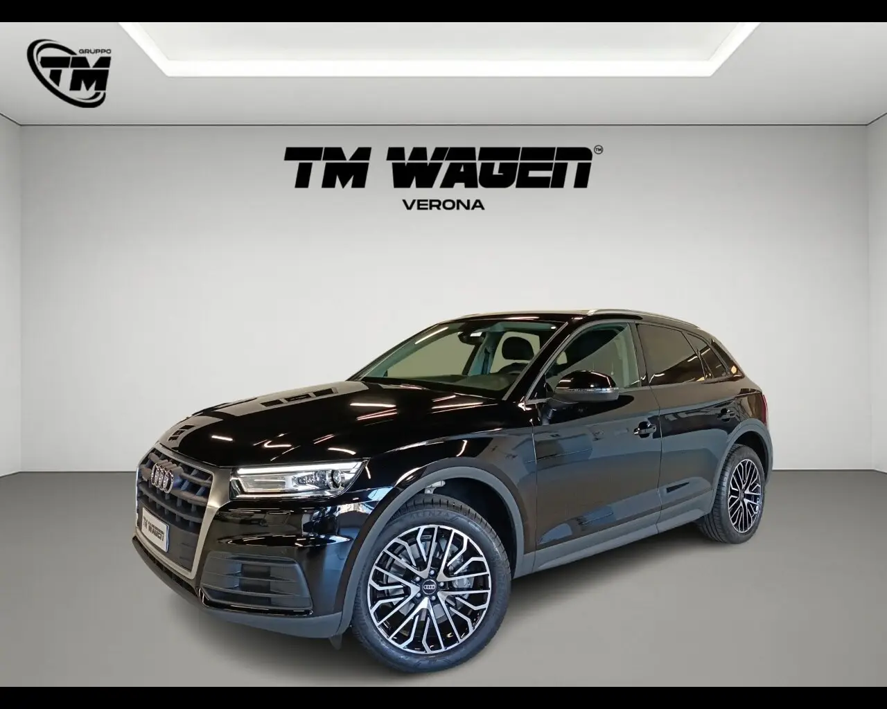 Immagine veicolo AUDI Q5 Q5 40 TDI 204 CV quattro S tronic Business Elettrica/Diesel