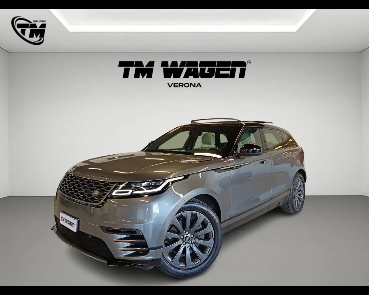 Immagine veicolo LAND ROVER Range Rover Velar Range Rover Velar 3.0 V6 SD6 300 CV R-Dynamic HSE Diesel