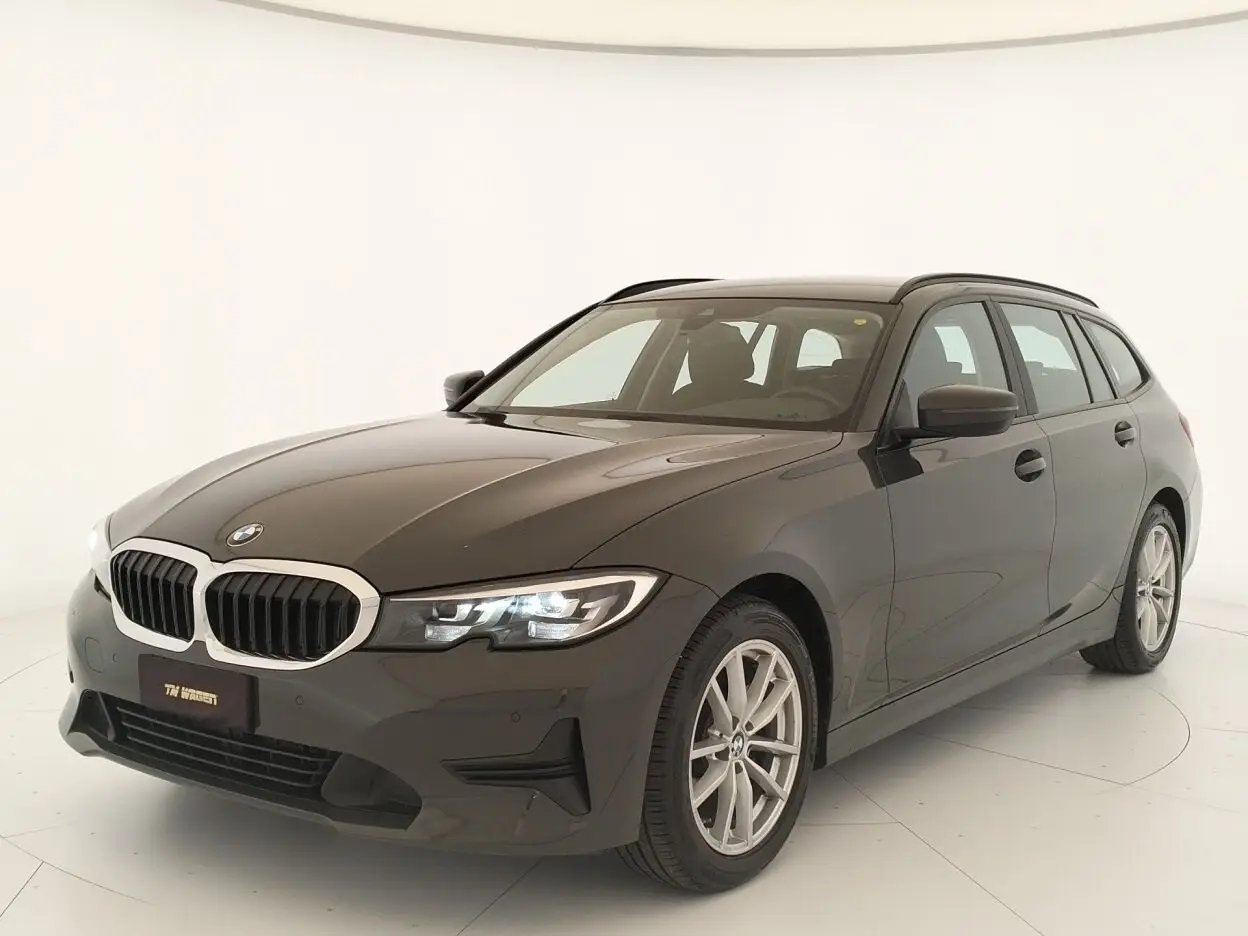 Immagine veicolo BMW Serie 3 318d 48V Touring Business Advantage Elettrica/Diesel