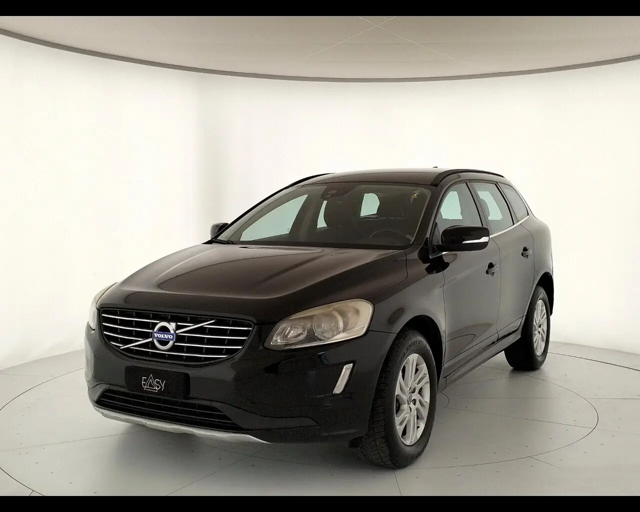 Immagine veicolo VOLVO XC60 XC60 D4 AWD Geartronic Momentum Diesel